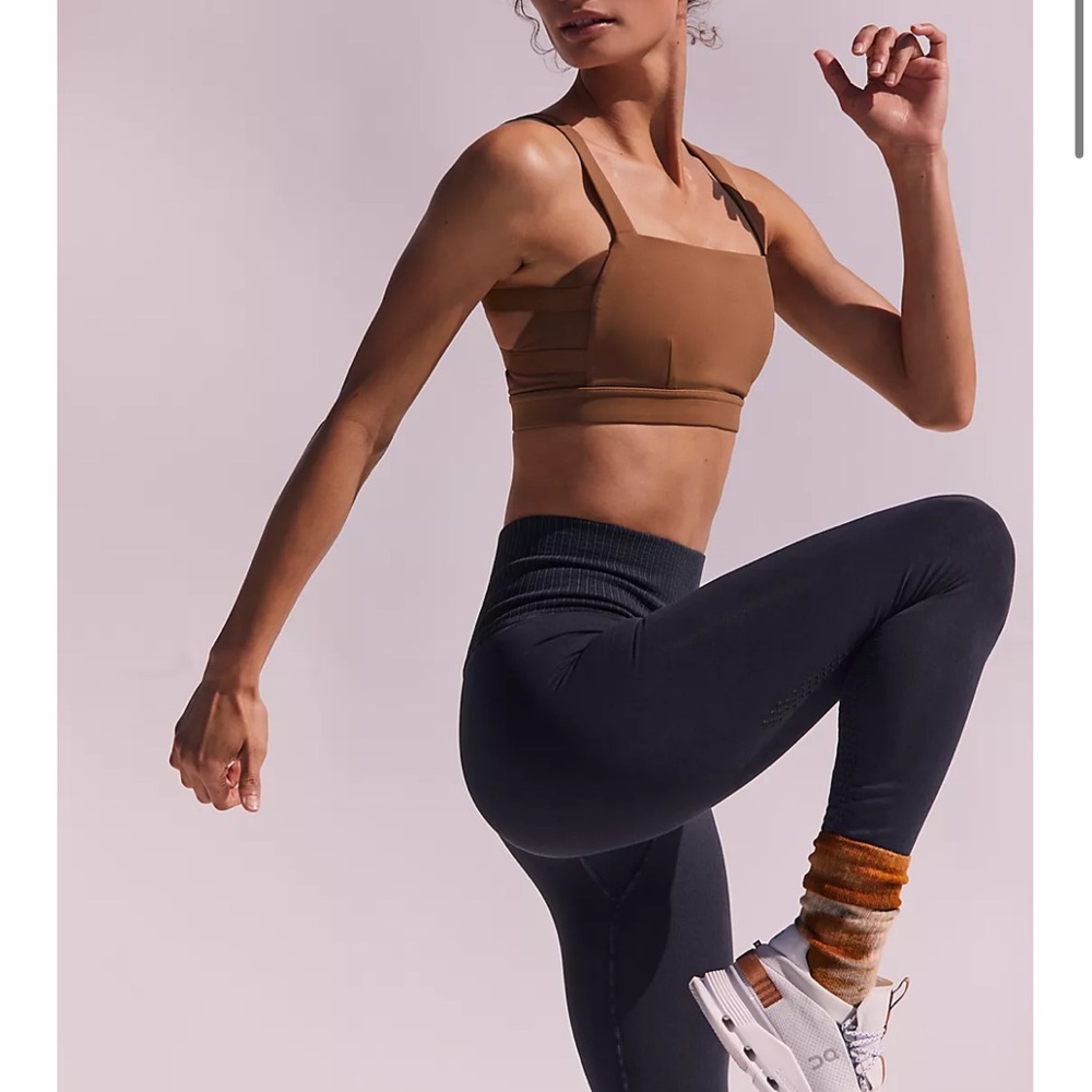 FREE PEOPLE GOOD KARMA WASH OUT BLACK LEGGINGS XS/S